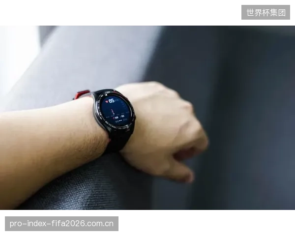 京东运动披露:运动手表退货率低于5%,而高端球鞋的退货率达到18%,核心原因在于前者提供了可验证的数据价值 京东运动披露:运动手表退货率低于5%,而高端球鞋的退货率达到18%,核心原因在于前者提供了可验证的数据价值